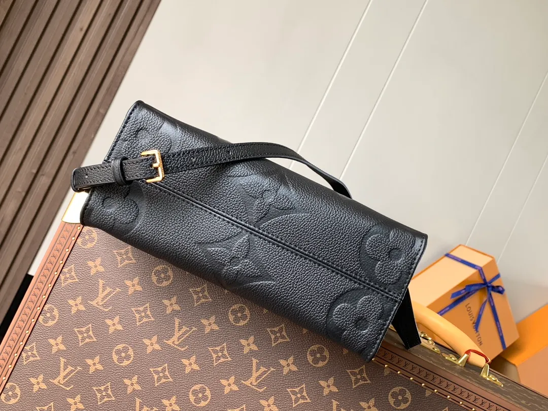 All Categories Official Website "Brand Women's Bags" Women's Bags 💙 LV 2026 New LV Crossbody Bag
