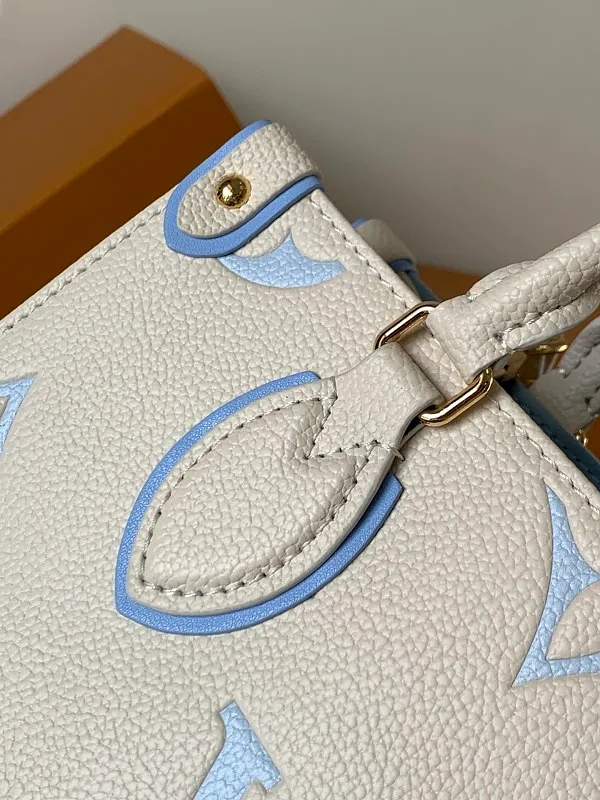 All Categories Official Website "Brand Women's Bags" Women's Bags 💙 LV 2026 New LV Crossbody Bag