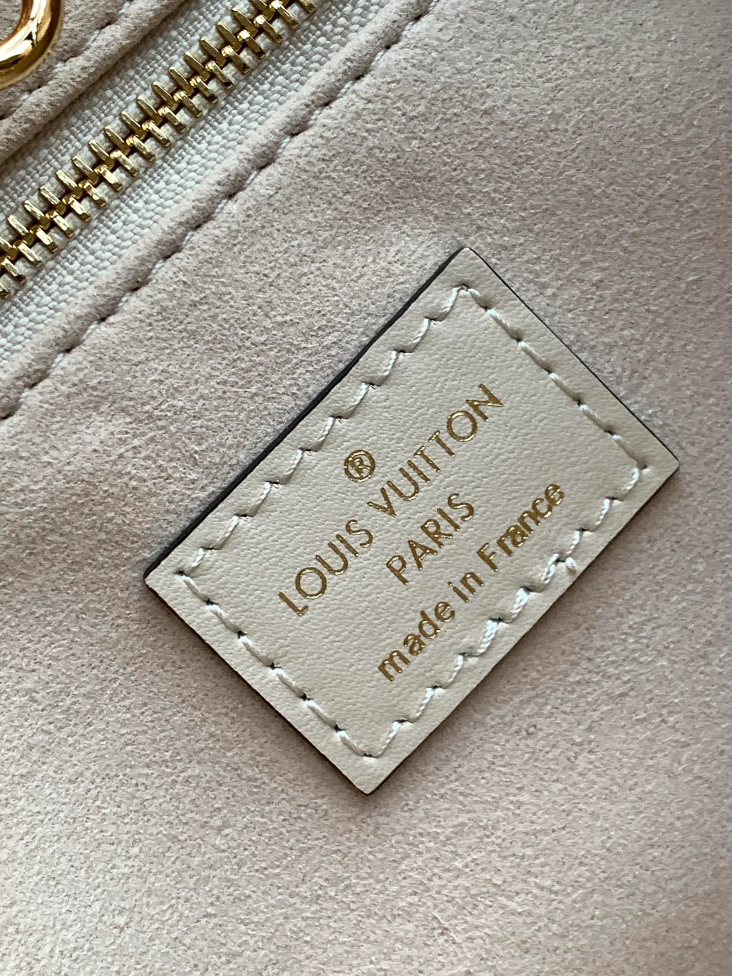 All Categories Official Website "Brand Women's Bags" Women's Bags 💙 LV 2026 New LV Crossbody Bag