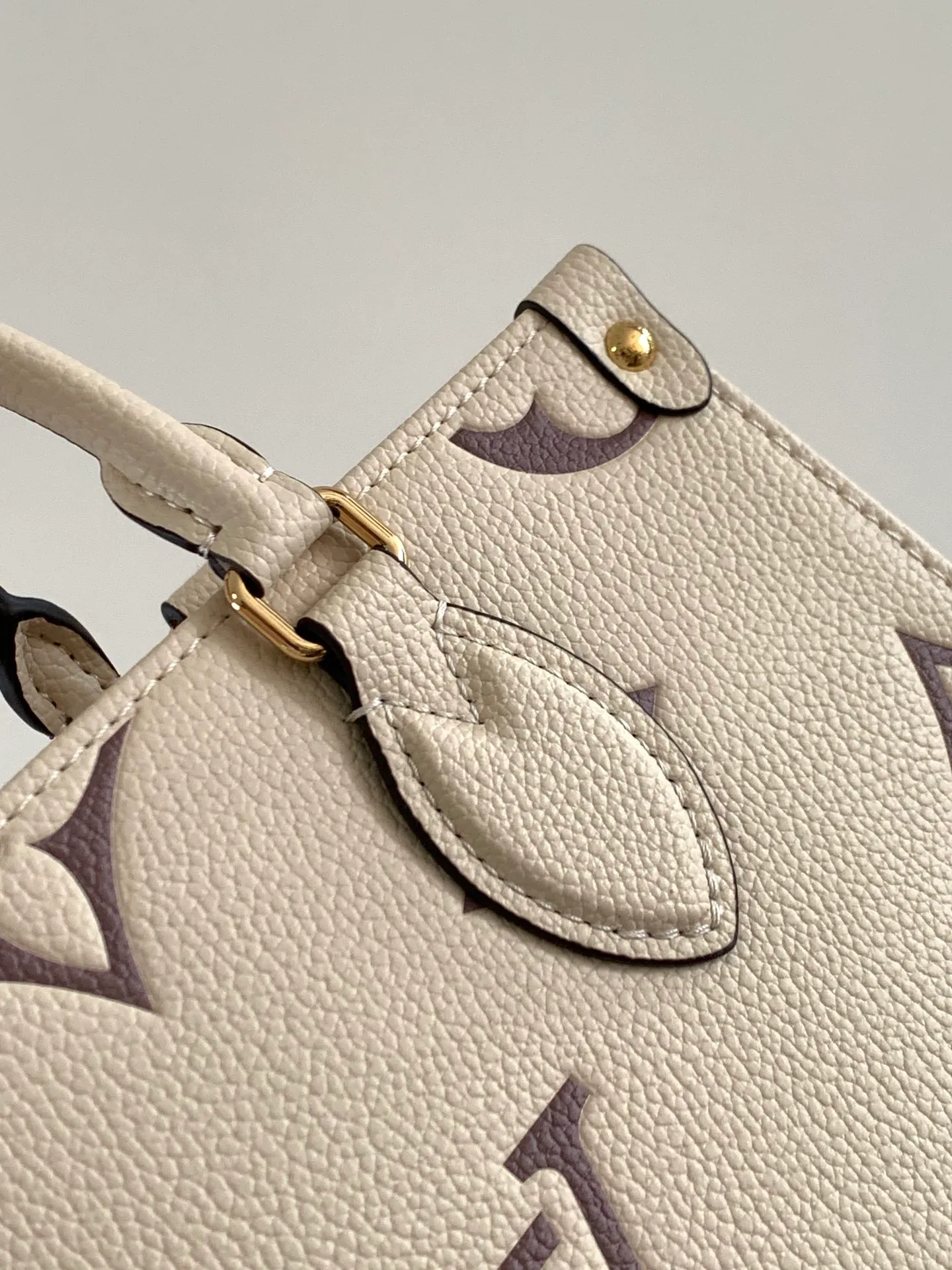 All Categories Official Website "Brand Women's Bags" Women's Bags 💙 LV 2026 New LV Crossbody Bag