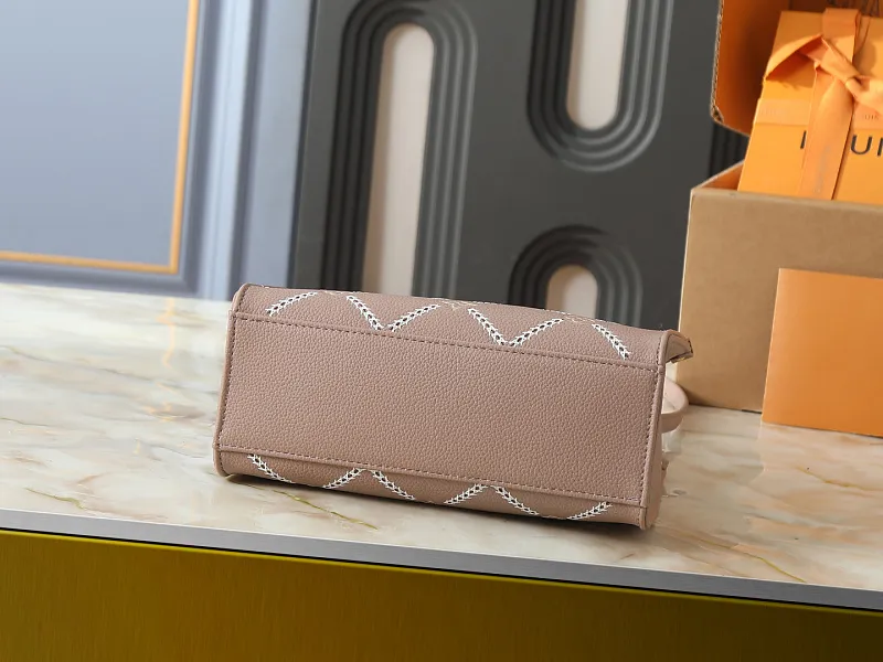 All Categories Official Website "Brand Women's Bags" Women's Bags 💙 LV LV 2026 New Crossbody Shoulder Bag