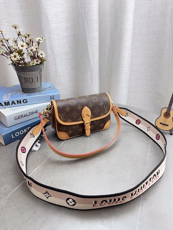 All Categories Official Website "Brand Women's Bags" Women's Bags 💙 LV 2025 New LV Crossbody Bag