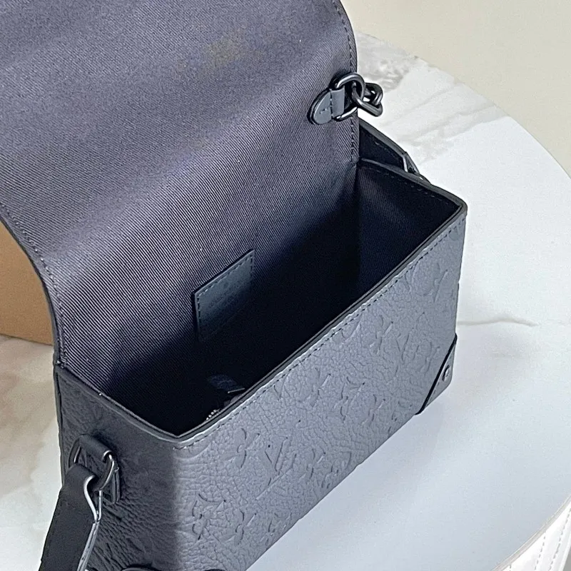 All Categories Official Website "Brand Women's Bags" Women's Bags 💙 LV 2026 New LV Crossbody Bag