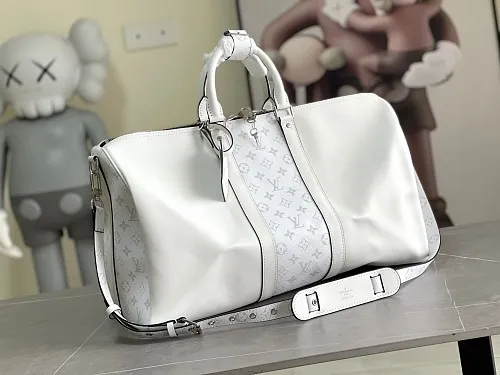 All Categories 💚 Authentic Grade Bags 💚 LV 2026 New LV Travel Bag