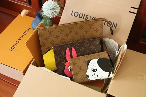 All Categories Official Website "Brand Women's Bags" Women's Bags 💙 LV 2025 New LV Cosmetic Bag
