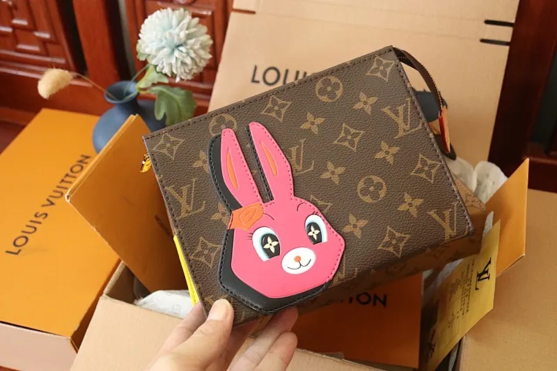 All Categories Official Website "Brand Women's Bags" Women's Bags 💙 LV 2025 New LV Cosmetic Bag