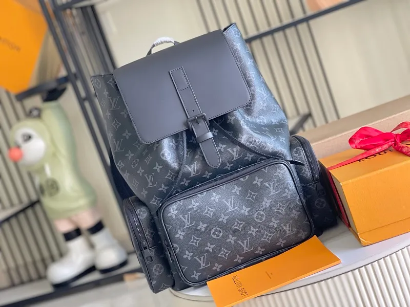 All Categories 💚 Authentic Grade Bags 💚 LV 2026 New LV Backpack Luxury Replica Large Capacity