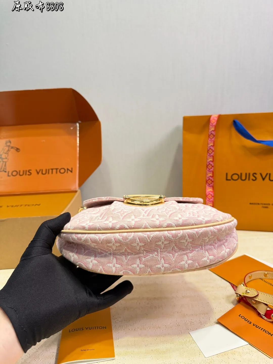 All Categories Official Website "Brand Women's Bags" Women's Bags 💙 LV 2026 New LV Underarm Bag
