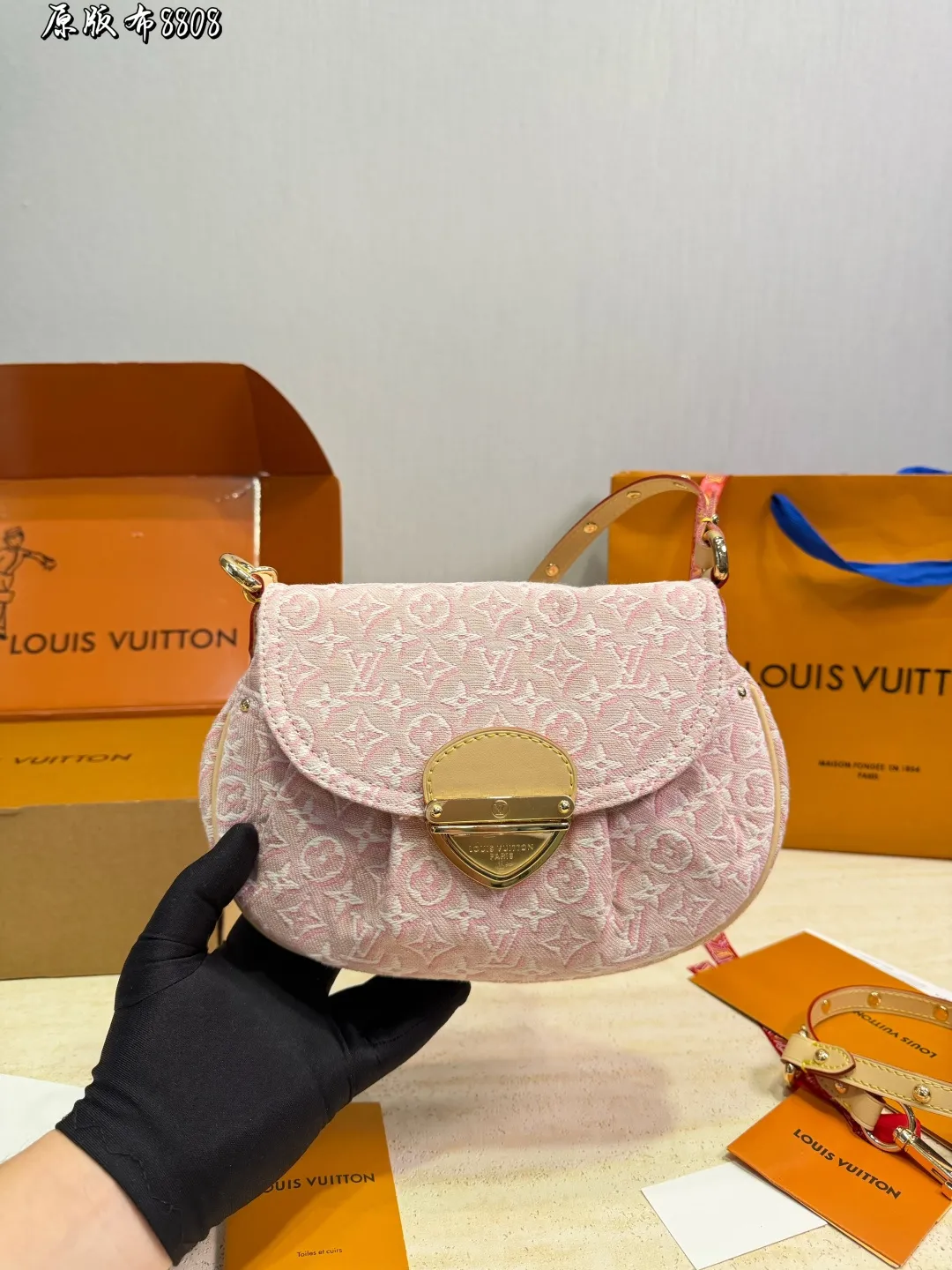 All Categories Official Website "Brand Women's Bags" Women's Bags 💙 LV 2026 New LV Underarm Bag