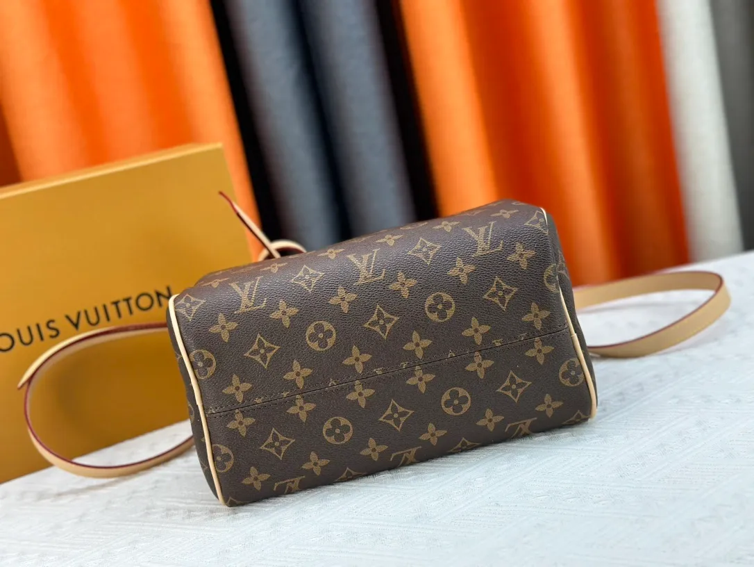 All Categories Official Website "Brand Women's Bags" Women's Bags 💙 LV 2024 Official Website New LV Crossbody Bags