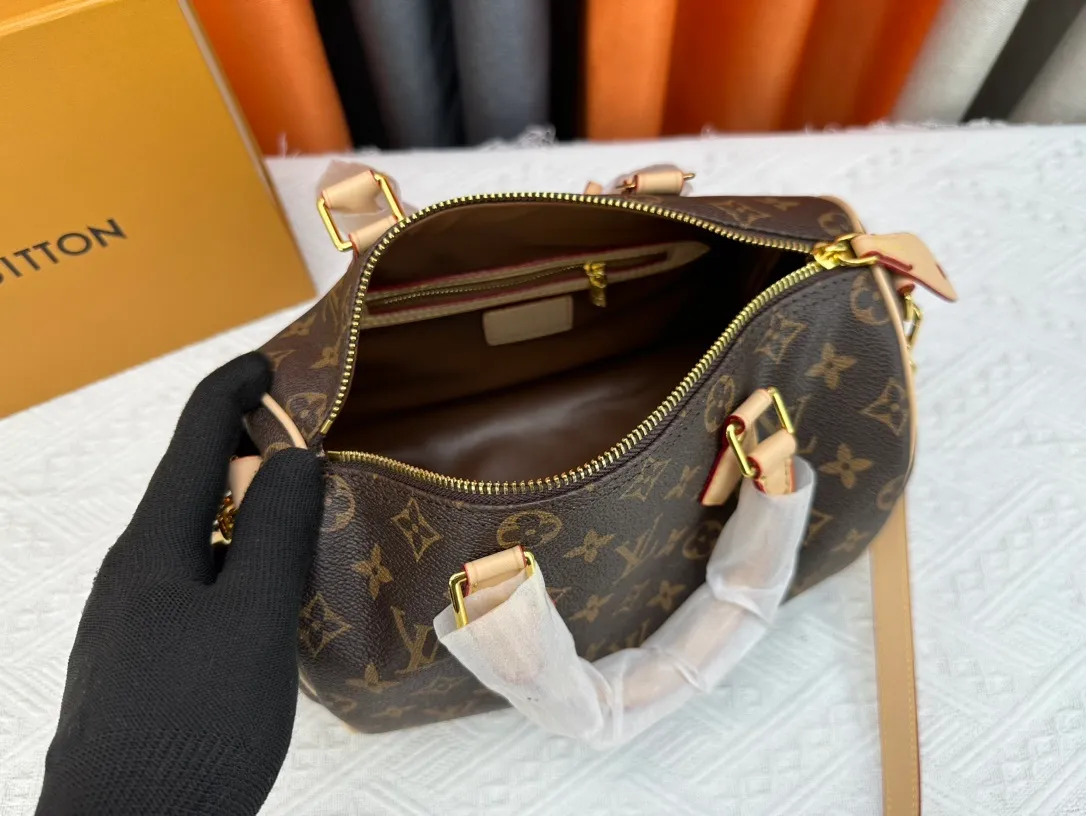 All Categories Official Website "Brand Women's Bags" Women's Bags 💙 LV 2024 Official Website New LV Crossbody Bags