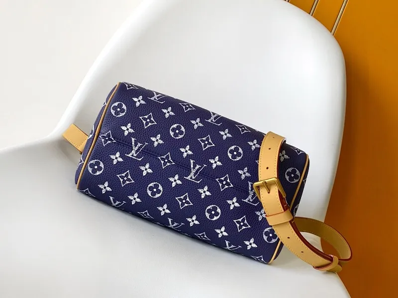 All Categories Official Website "Brand Women's Bags" Women's Bags 💙 LV 2025 New LV Crossbody Bag