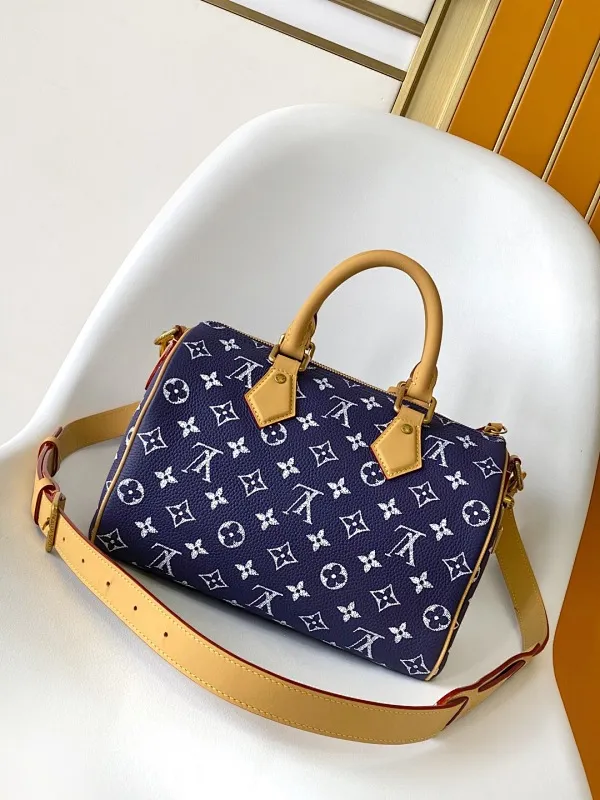All Categories Official Website "Brand Women's Bags" Women's Bags 💙 LV 2025 New LV Crossbody Bag