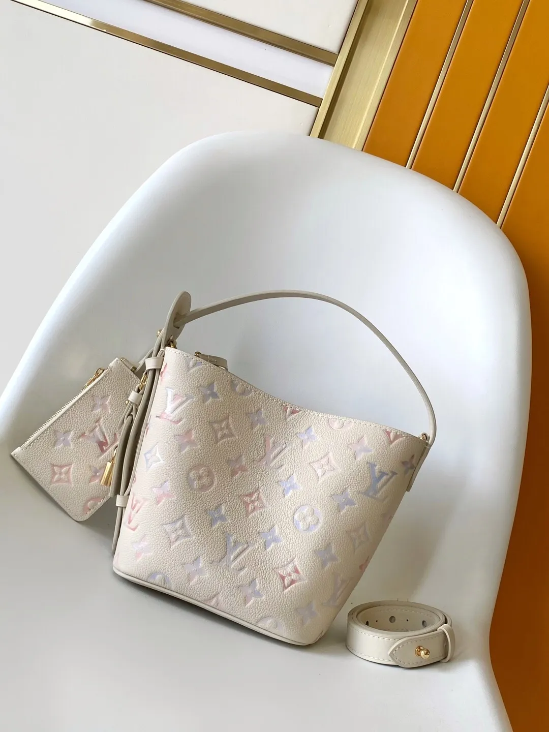 All Categories Official Website "Brand Women's Bags" Women's Bags 💙 LV 2025 New LV Crossbody Bag