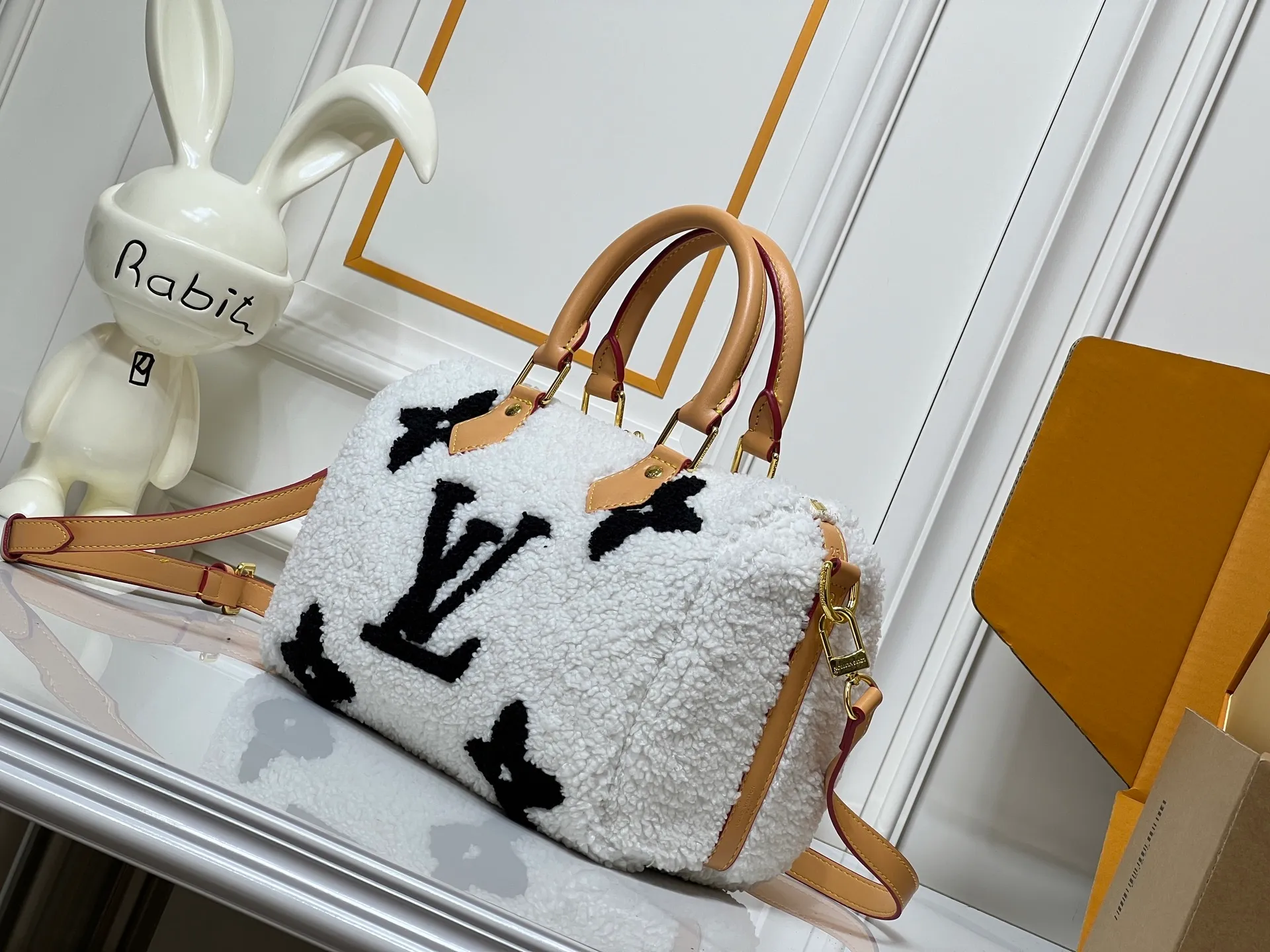 All Categories Official Website "Brand Women's Bags" Women's Bags 💙 LV 2026 New LV Crossbody Bag