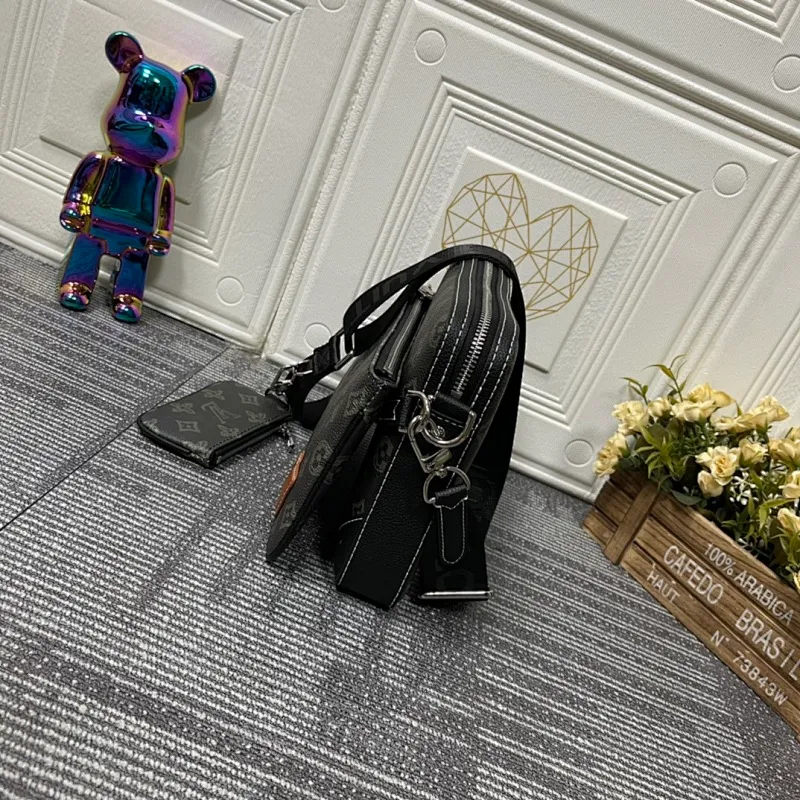 All categories Official website "Brand Women's Bags" Women's Bags 💙 LV replica LV, fine imitation LV bags, LV shoulder bags, 2023 official latest version LV messenger bag, bag factory, original material, size: 25-18.5-7CM