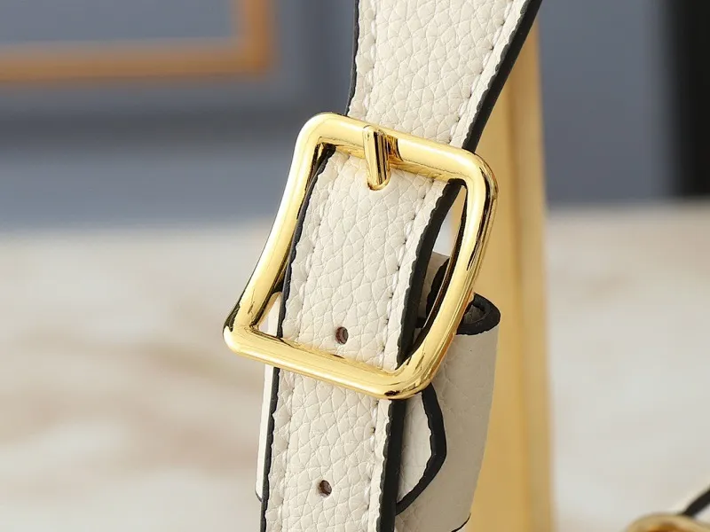 All Categories Official Website "Brand Women's Bags" Women's Bags 💙 LV 2025 New LV Crossbody Bag