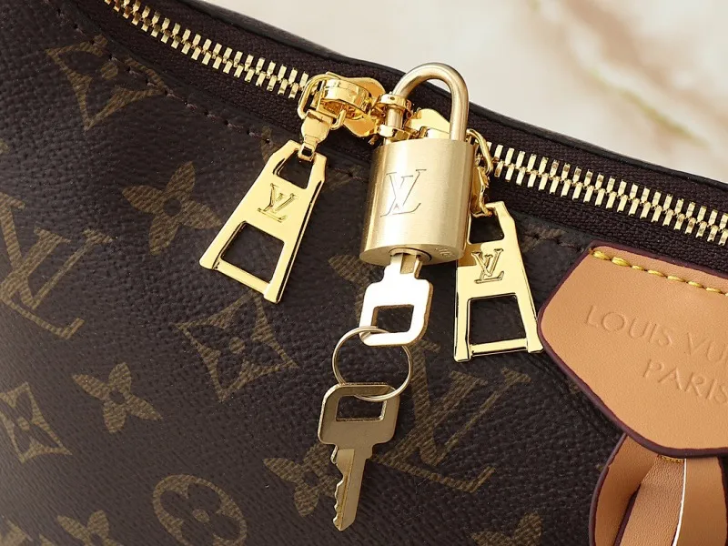 All Categories Official Website "Brand Women's Bags" Women's Bags 💙 LV 2025 New LV Crossbody Bag