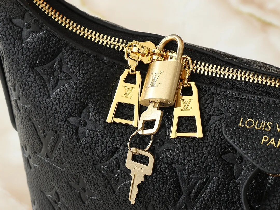 All Categories Official Website "Brand Women's Bags" Women's Bags 💙 LV 2025 New LV Crossbody Bag