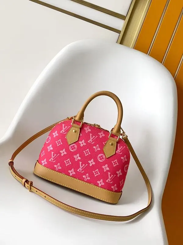 All Categories Official Website "Brand Women's Bags" Women's Bags 💙 LV 2026 New LV Crossbody Bag