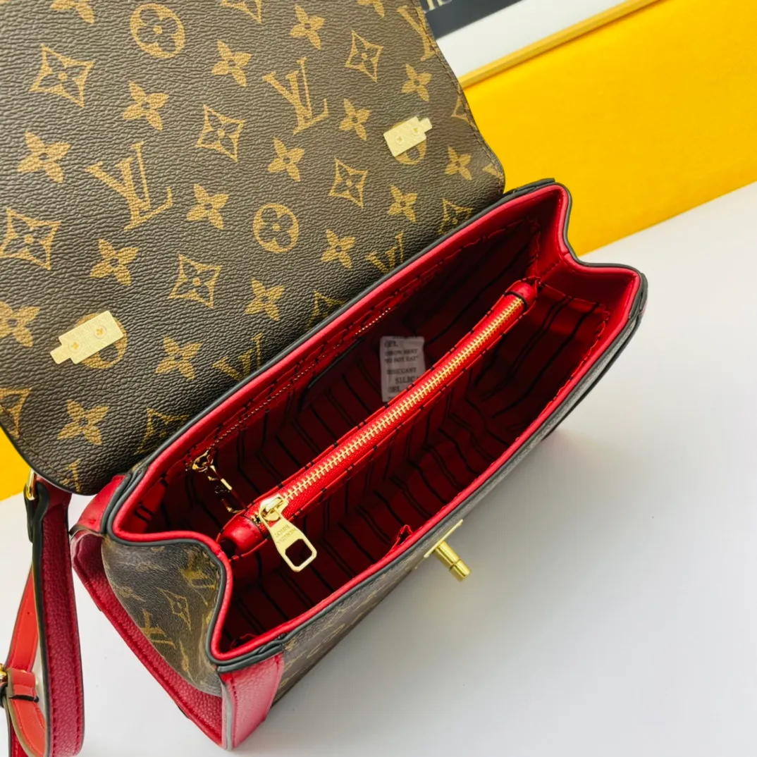 All categories Official website "Brand Women's Bags" Women's Bags 💙 LV 2022 official new LV patented cowhide crossbody bag wholesale 58002100 High quality Size: 26-18-8 CM