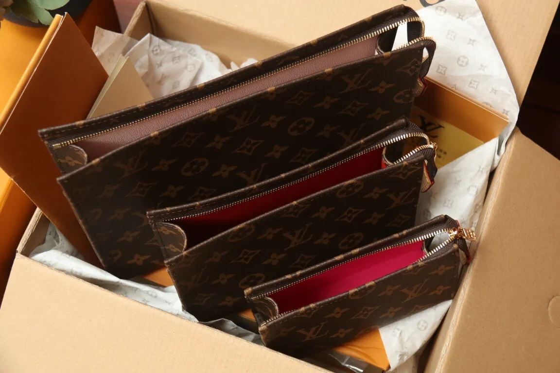 All Categories Official Website "Brand Women's Bags" Women's Bags 💙 LV 2025 New LV Cosmetic Bag