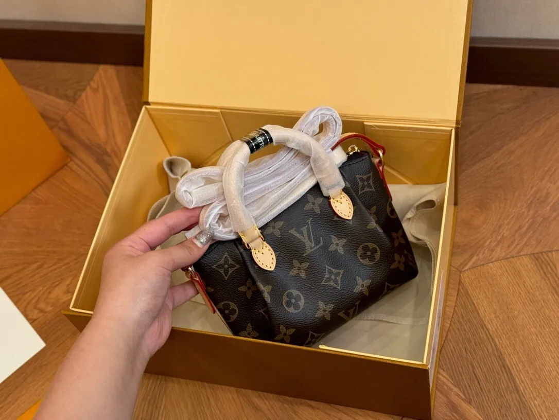 All Categories Official Website "Brand Women's Bags" Women's Bags 💙 LV 2024 Official Website New LV Crossbody Bags