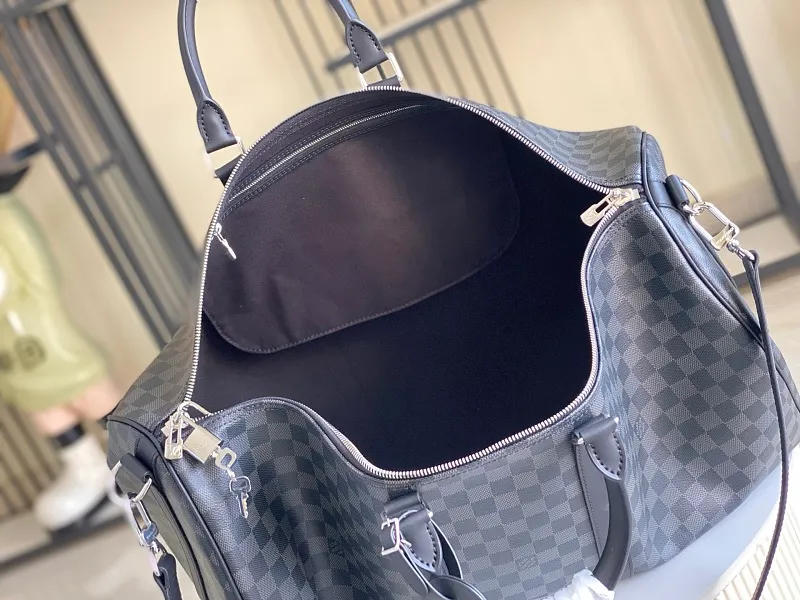 All Categories 💚 Authentic Grade Bags 💚 LV 2026 New LV Travel Bag