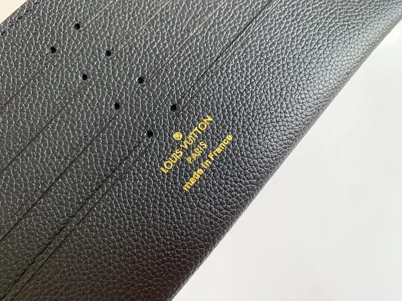 All Categories Official Website "Brand Women's Bags" Women's Bags 💙 LV 2026 New LV Crossbody Bag