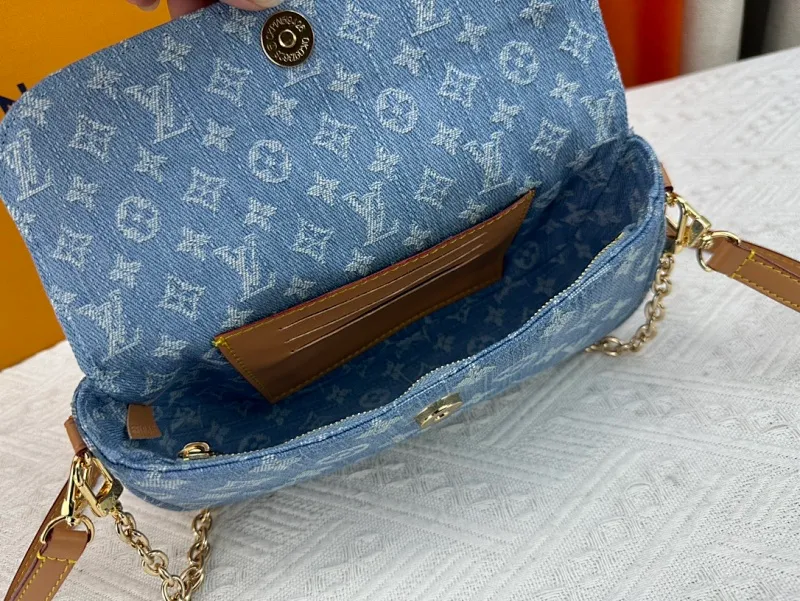 All Categories Official Website "Brand Women's Bags" Women's Bags 💙 LV 2024 Official Website New LV Crossbody Bags