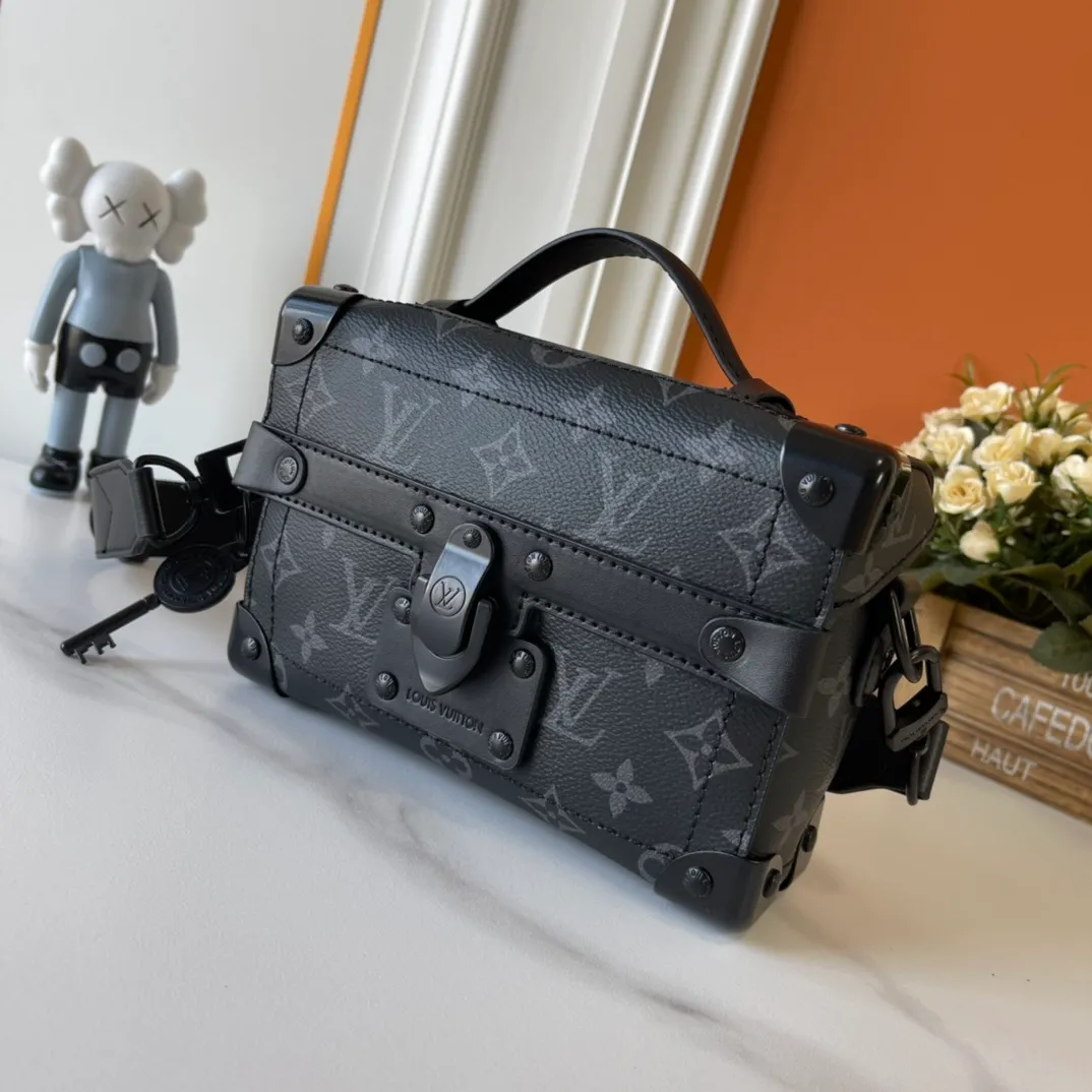 All Categories Official Website "Brand Women's Bags" Women's Bags 💙 LV 2026 New LV Crossbody Bag