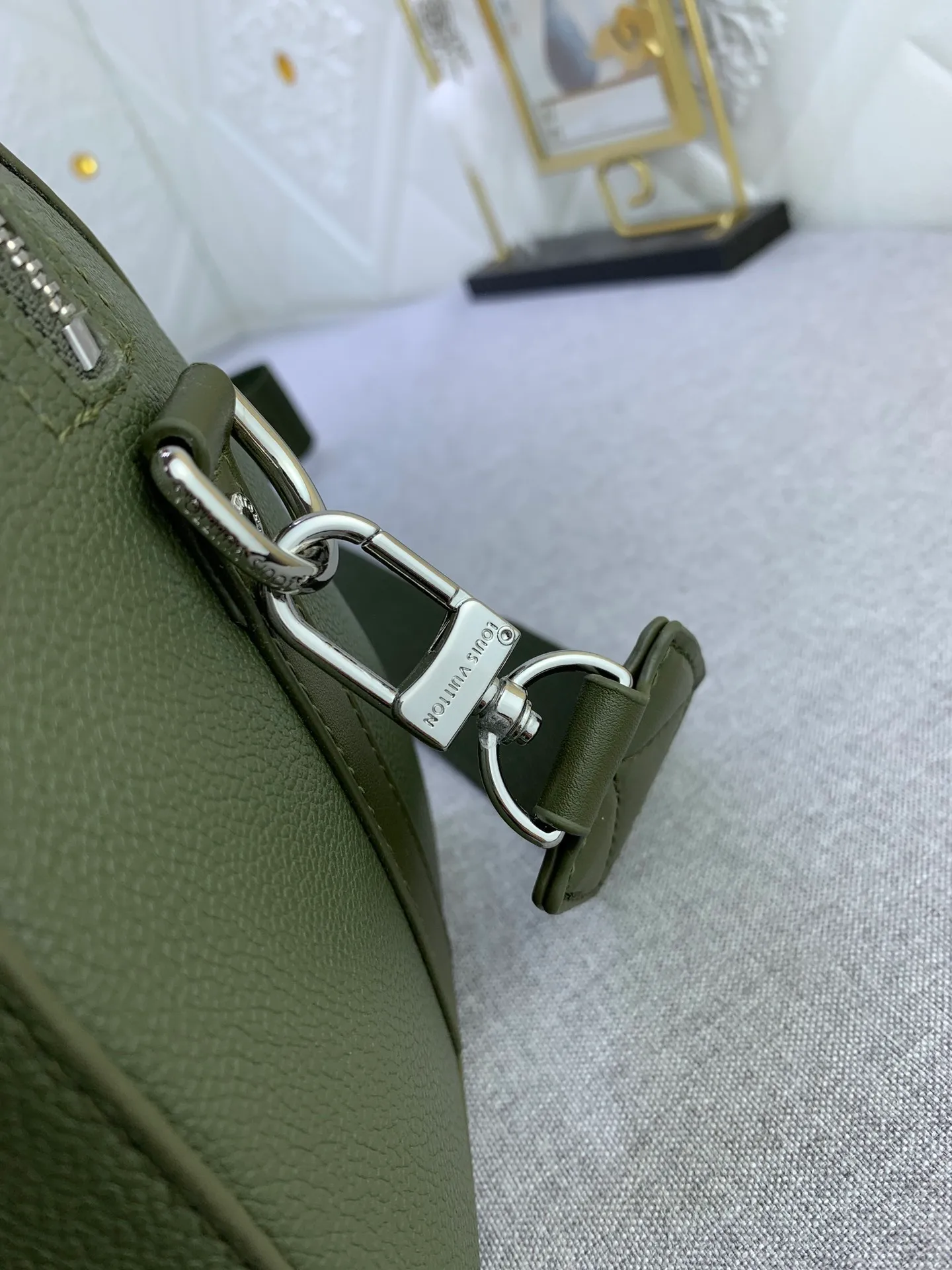 All categories Official website "Brand Women's Bags" Women's Bags 💙 LV replica LV, fine imitation LV bags, LV handbags, 2023 official latest version LV cowhide leather travel bag, bag factory, original material, size: 27-17-13CM