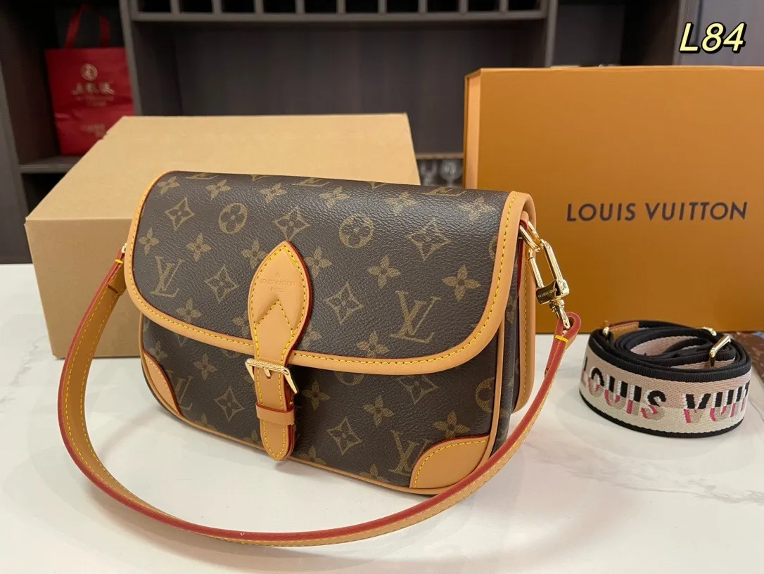 All Categories Official Website "Brand Women's Bags" Women's Bags 💙 LV 2024 New LV Crossbody Bag