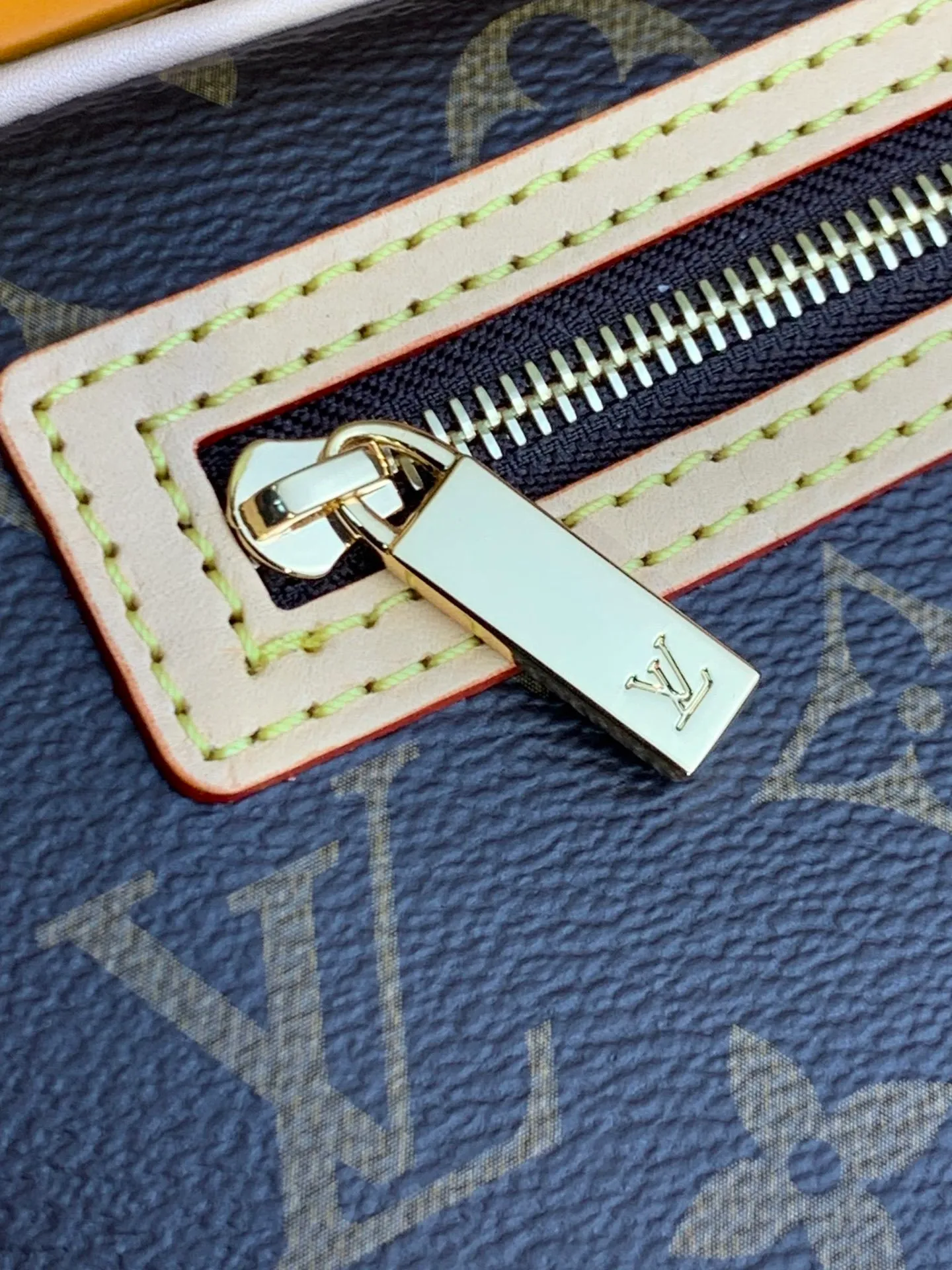 All Categories Official Website "Brand Women's Bags" Women's Bags 💙 LV 2025 New LV Crossbody Bag