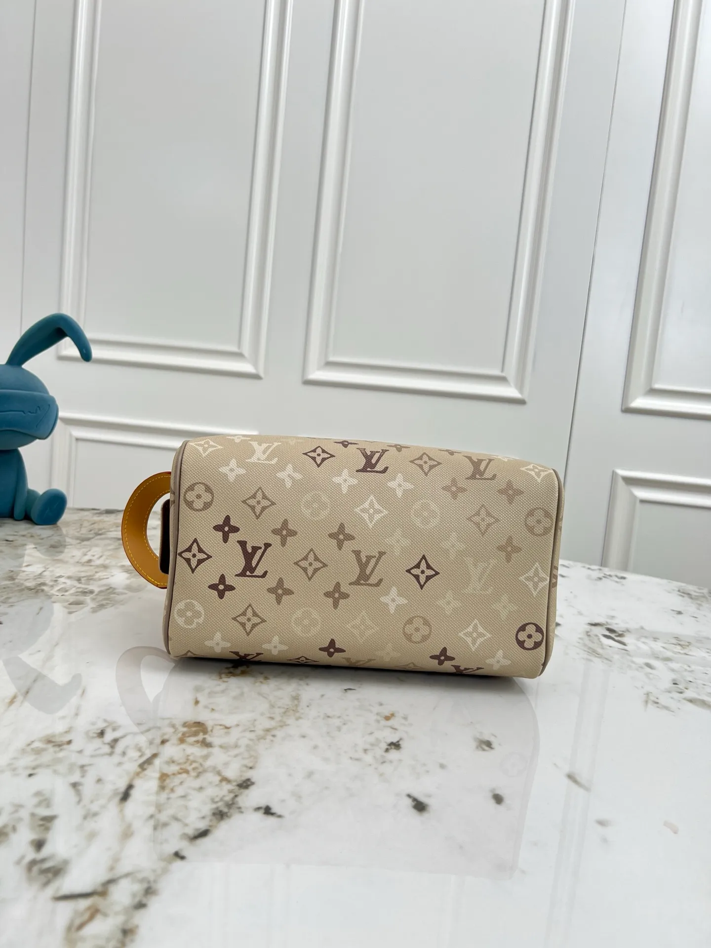 All Categories Official Website "Brand Women's Bags" Women's Bags 💙 LV 2026 New LV Cosmetic Bag