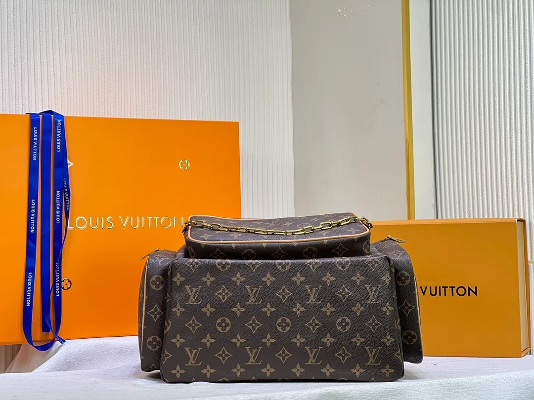 All categories Official website "Brand Women's Bags" Women's Bags 💙 LV 2022 Official New LV Backpack Wholesale 58002600 High Quality Size: 45-33-22CM