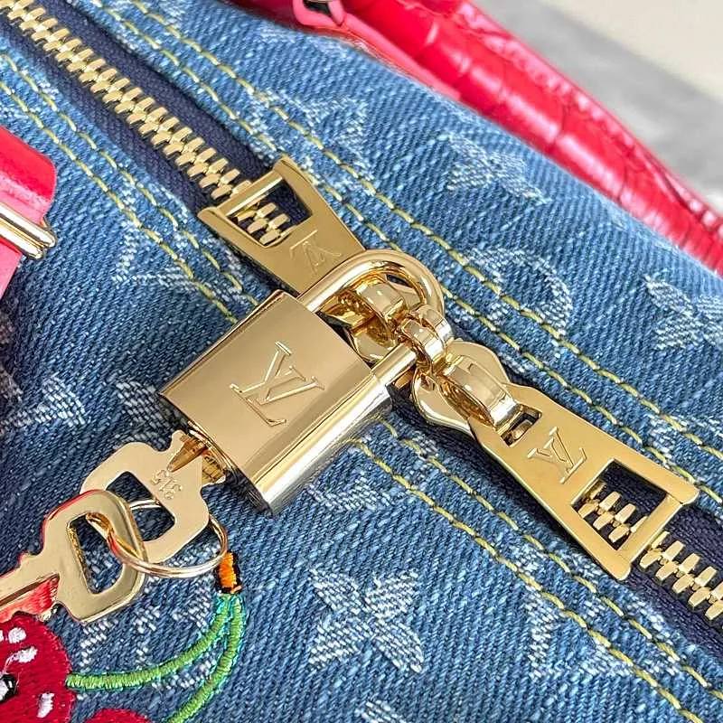 All Categories Official Website "Brand Women's Bags" Women's Bags 💙 LV LV 2026 New Handheld Shoulder Bag