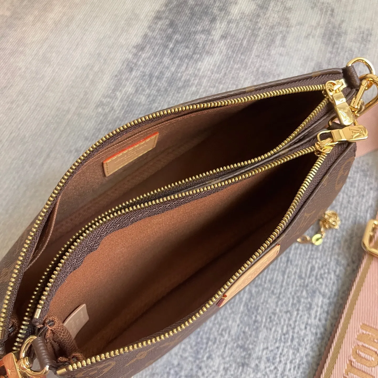 All Categories Official Website "Brand Women's Bags" Women's Bags 💙 LV 2025 New LV Crossbody Bag