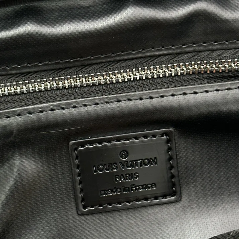 All categories Official website "Brand Women's Bags" Women's Bags 💙 LV 2024 official website new LV toiletry bag