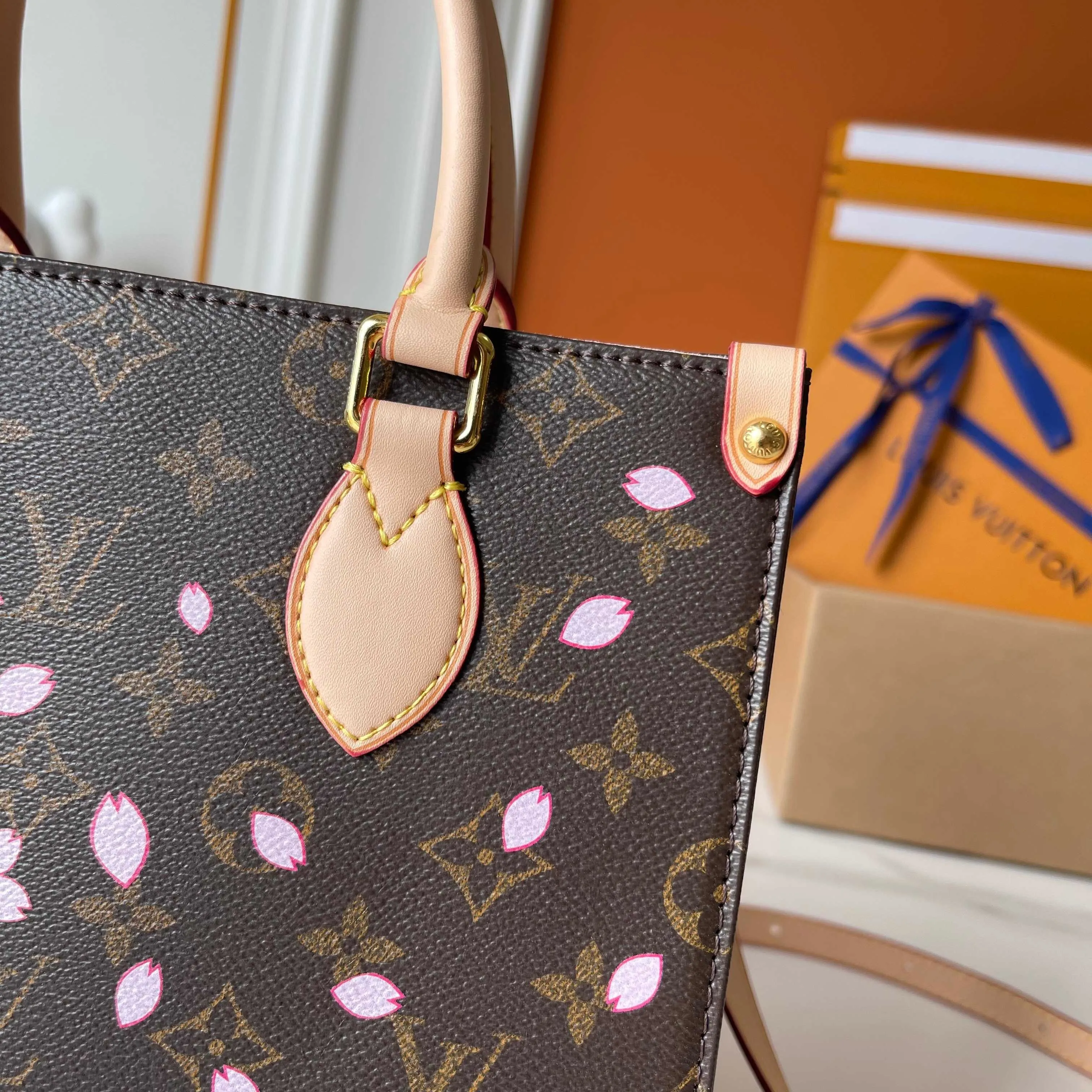 All Categories Official Website "Brand Women's Bags" Women's Bags 💙 LV 2025 New LV Crossbody Bag