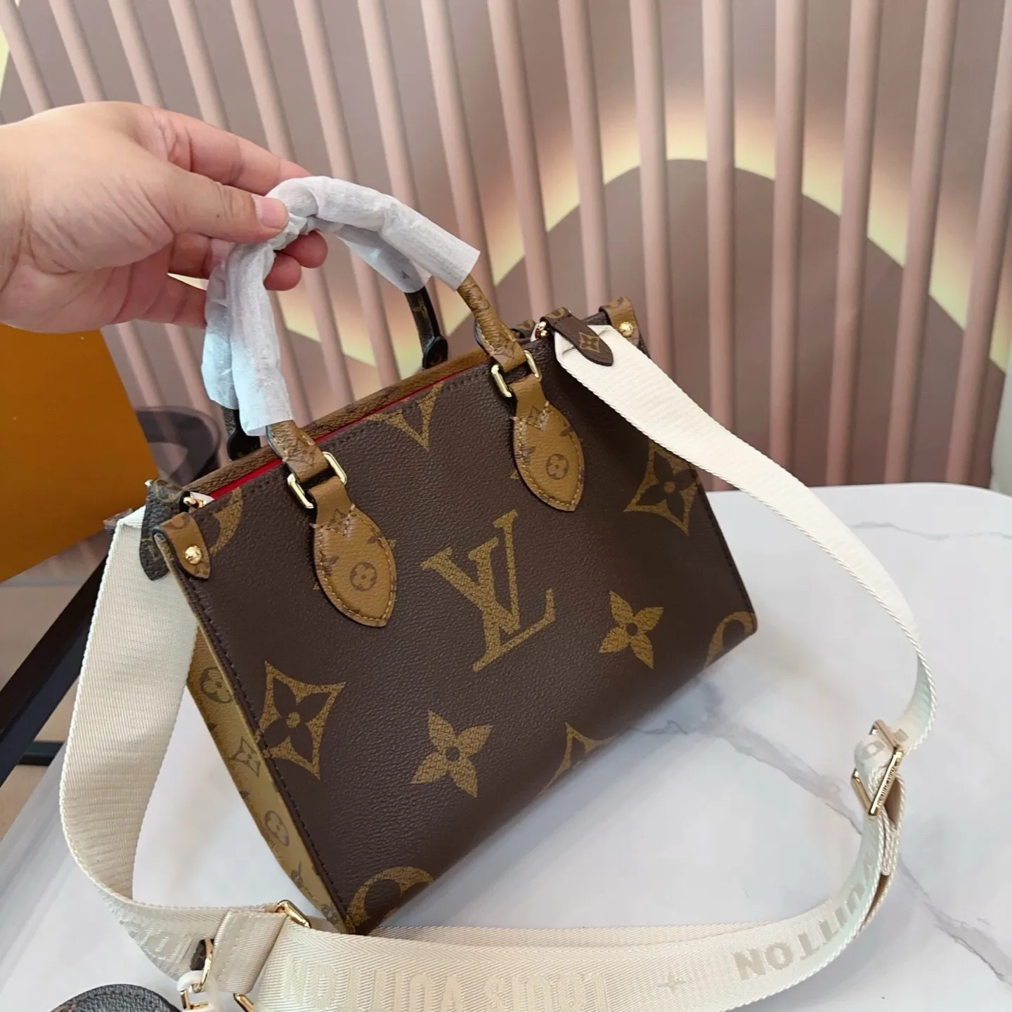 All Categories Official Website "Brand Women's Bags" Women's Bags 💙 LV 2025 New LV Crossbody Bag