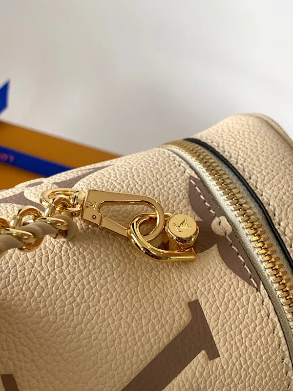 All Categories Official Website "Brand Women's Bags" Women's Bags 💙 LV 2025 New LV Crossbody Bag