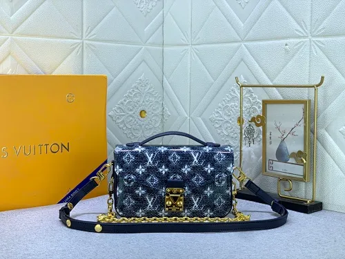 All Categories Official Website "Brand Women's Bags" Women's Bags 💙 LV 2023 New LV Crossbody Bag