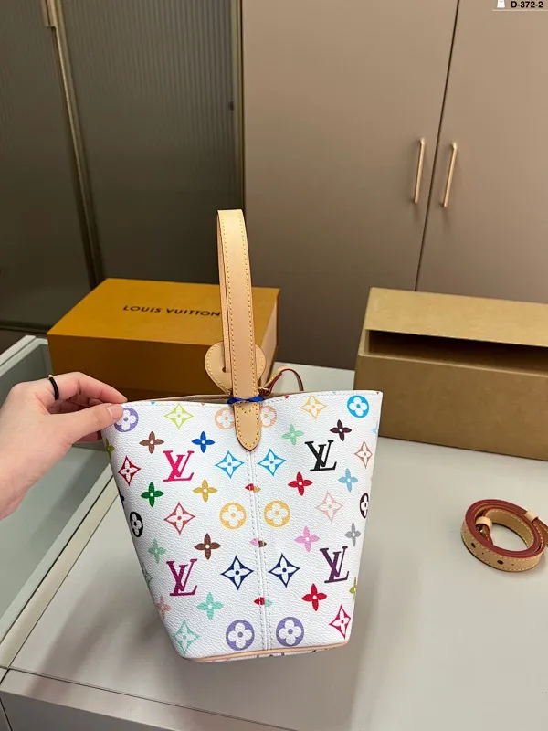 All Categories Official Website "Brand Women's Bags" Women's Bags 💙 LV 2025 New LV Bucket Bag