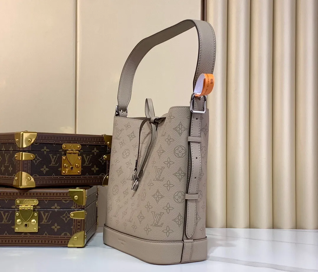 All categories 💚 Authentic bags 💚 LV 2024 official website new LV crossbody bag