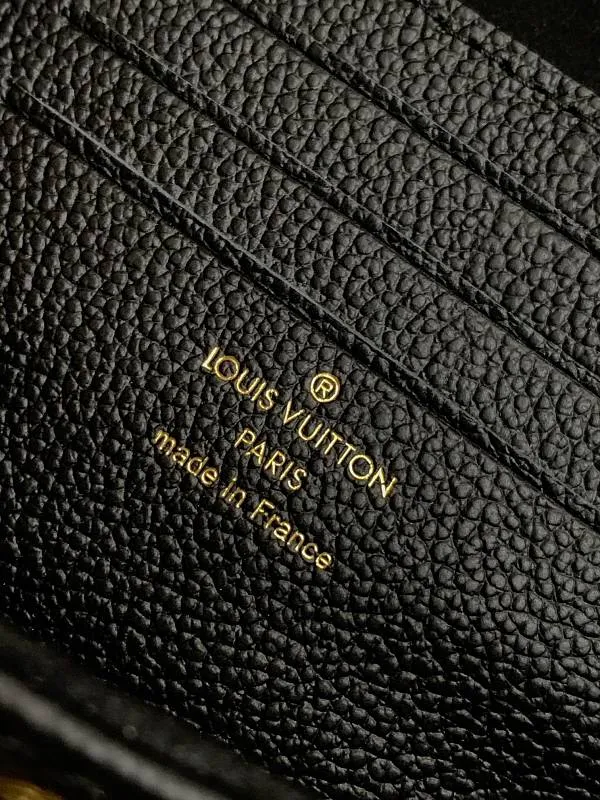 All Categories Official Website "Brand Women's Bags" Women's Bags 💙 LV 2026 Official Website New LV Crossbody Bag