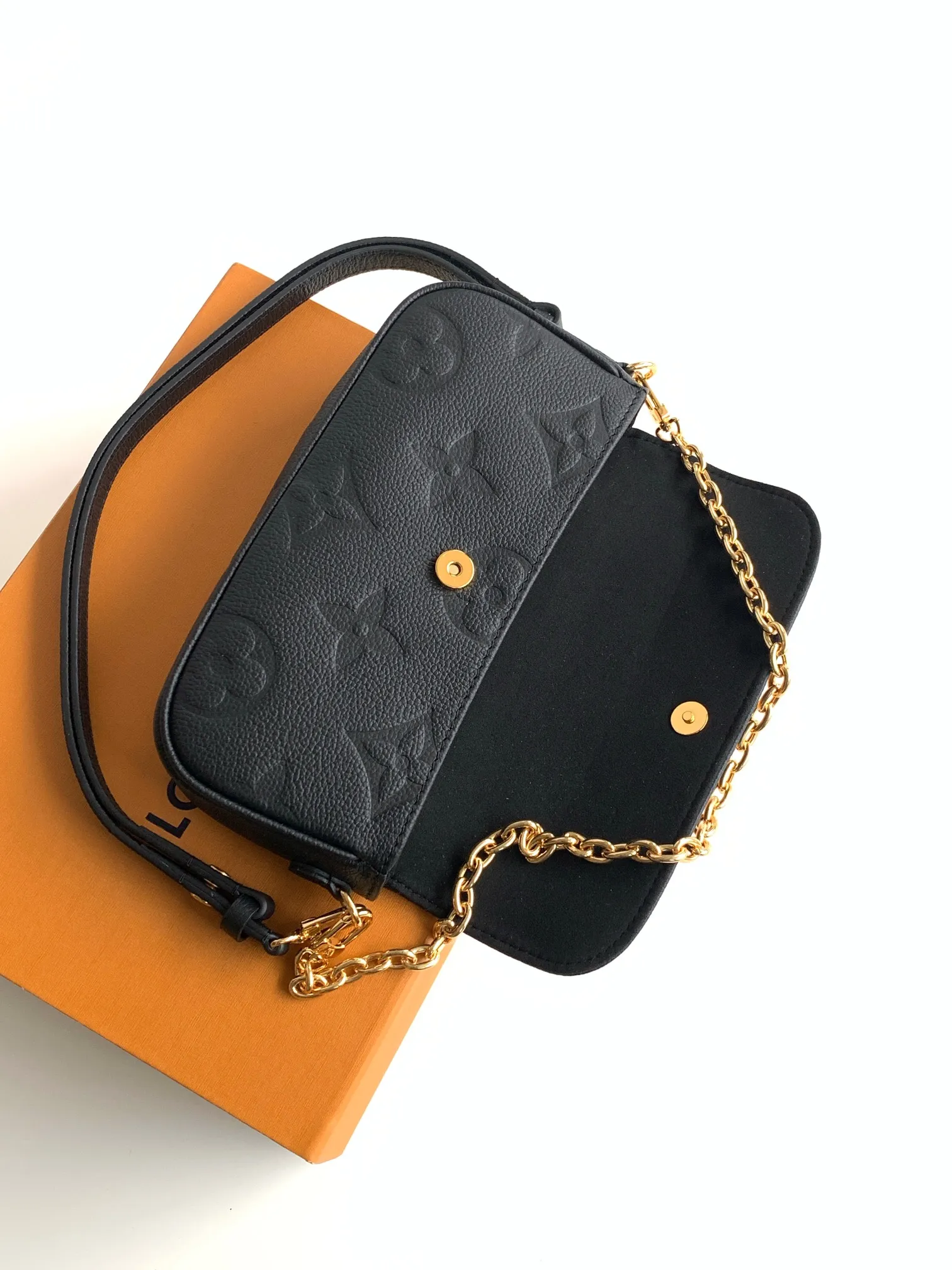 All Categories Official Website "Brand Women's Bags" Women's Bags 💙 LV 2026 Official Website New LV Crossbody Bag