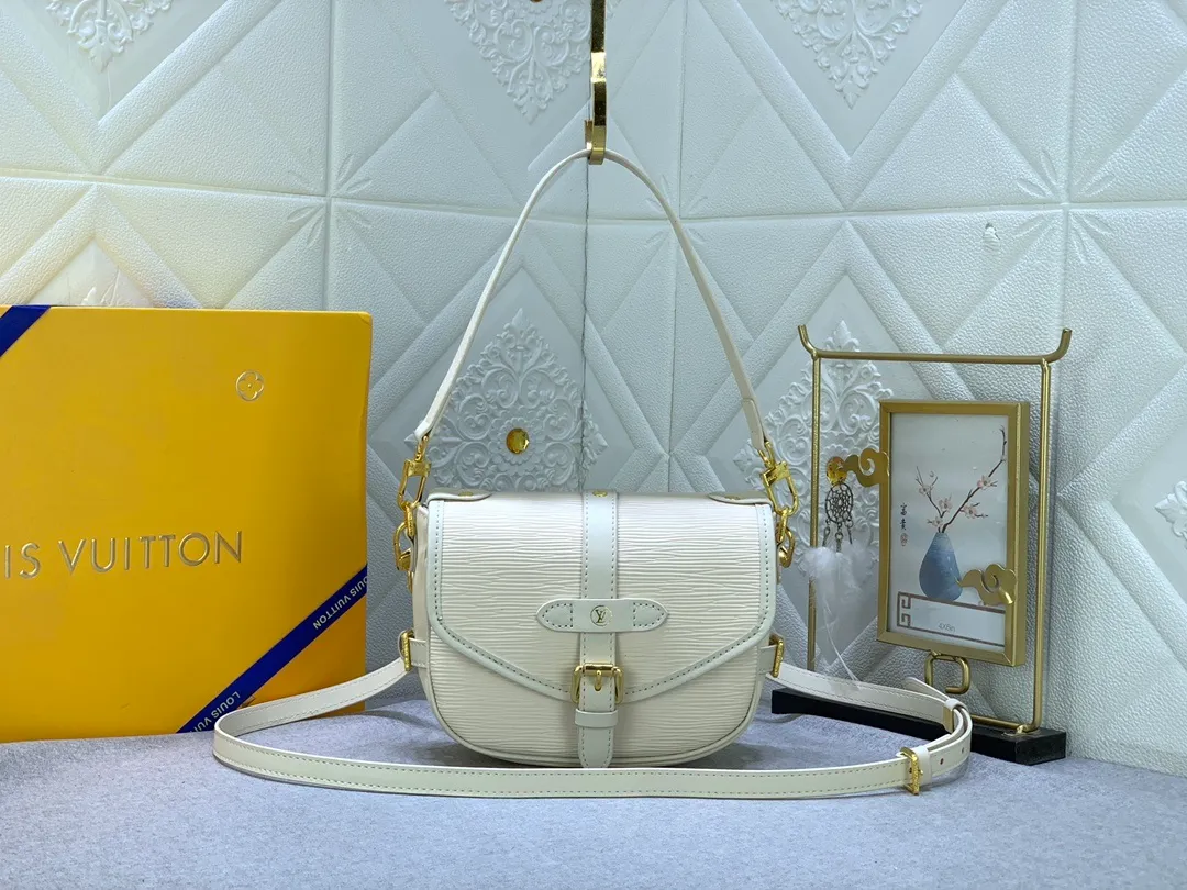 All Categories Official Website "Brand Women's Bags" Women's Bags 💙 LV 2024 New LV Crossbody Bag