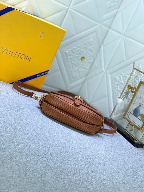 All Categories Official Website "Brand Women's Bags" Women's Bags 💙 LV 2024 New LV Crossbody Bag