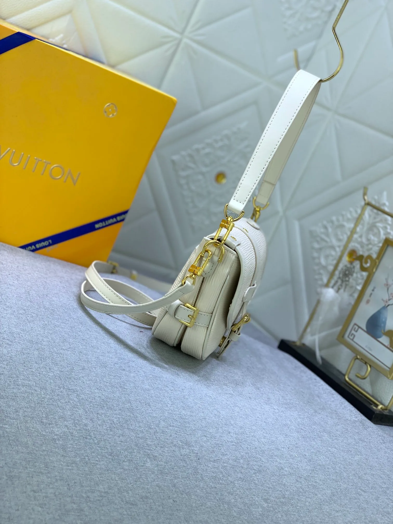 All Categories Official Website "Brand Women's Bags" Women's Bags 💙 LV 2024 New LV Crossbody Bag